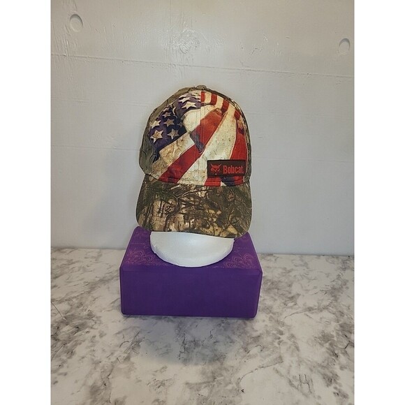 Bobcat Patriotic American Flag Realtree Camouflage Hat Snapback Cap - Picture 1 of 11